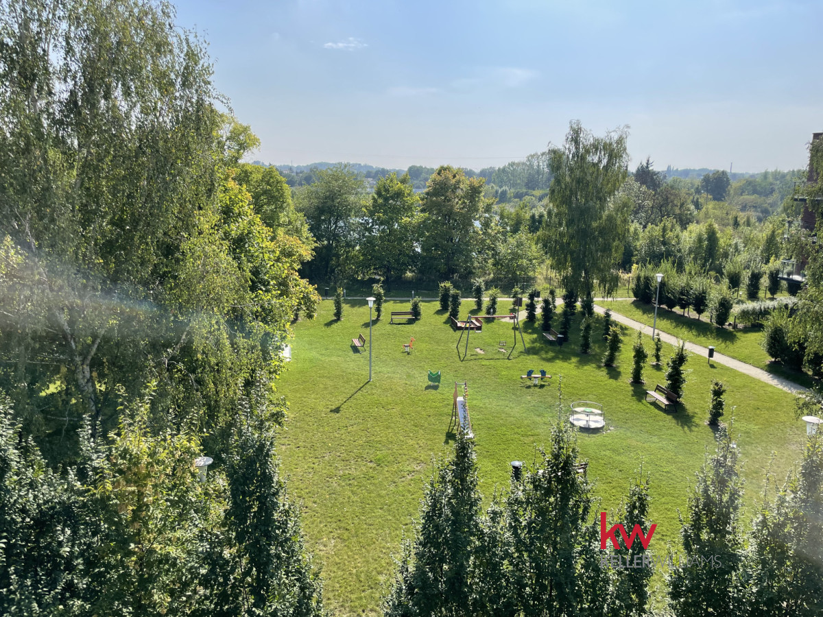 Z ładnym widokiem, na młodym osiedlu w Poznaniu