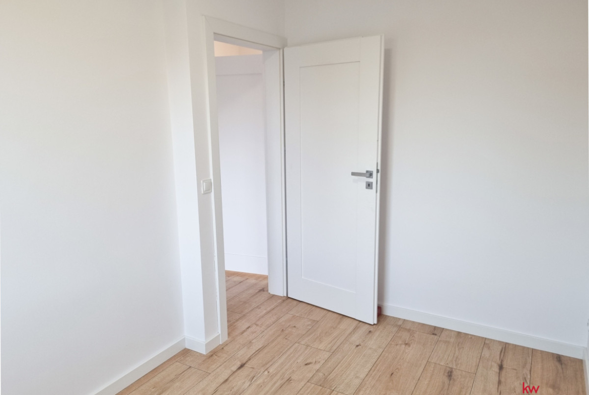 Mieszkanie 4-pokoje 62 m2 I piętro