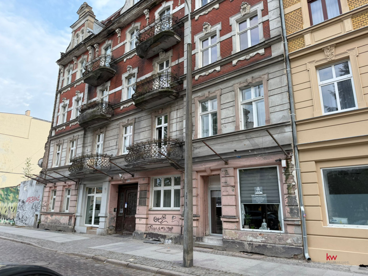 107583926 HISTORYCZNE STARE MIASTO | NOWOCZESNE STUDIO