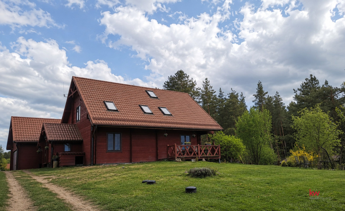 WYJĄTKOWY DOM – MAZURY, NAD JEZIOREM JUKSTY