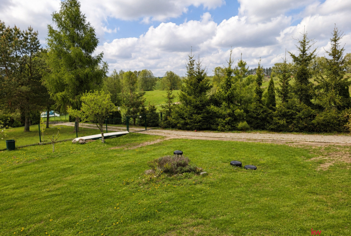 WYJĄTKOWY DOM – MAZURY, NAD JEZIOREM JUKSTY