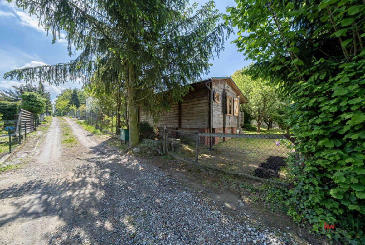 Urokliwa działka ROD 362 m², domek bieszczadzkiki