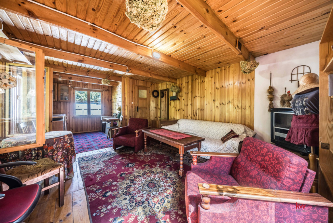 Urokliwa działka ROD 362 m², domek bieszczadzkiki
