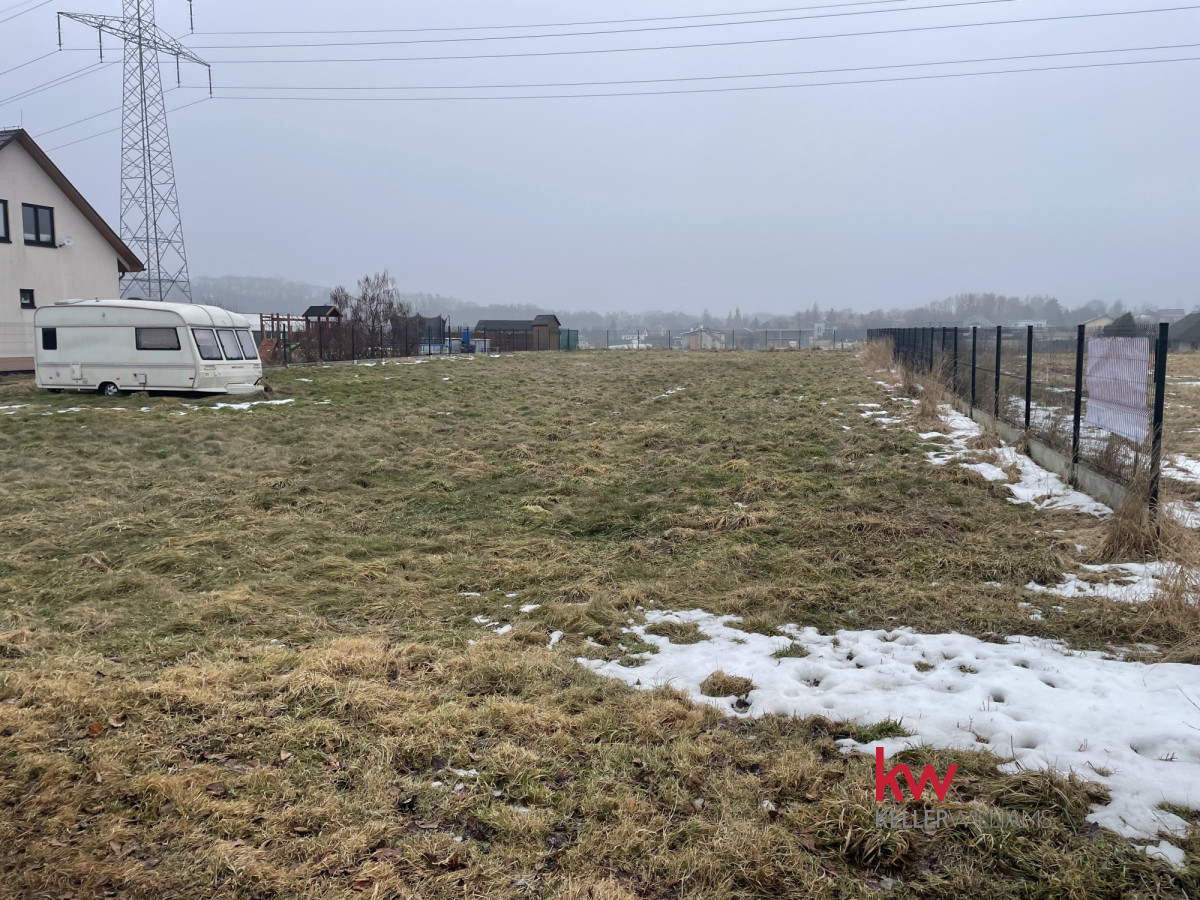 Działka mieszkaniowa z widokiem na góry