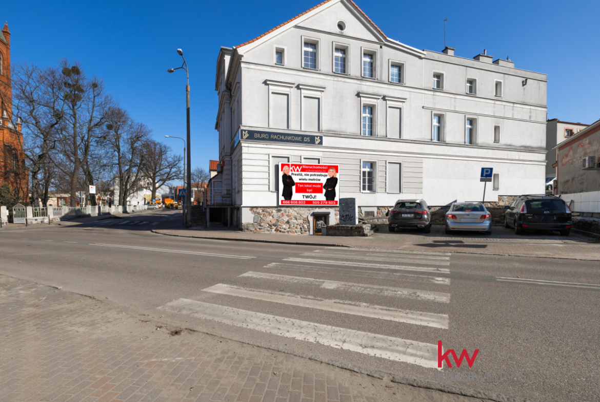 Kompaktowy lokal komercyjny w lokalizacji  Premium