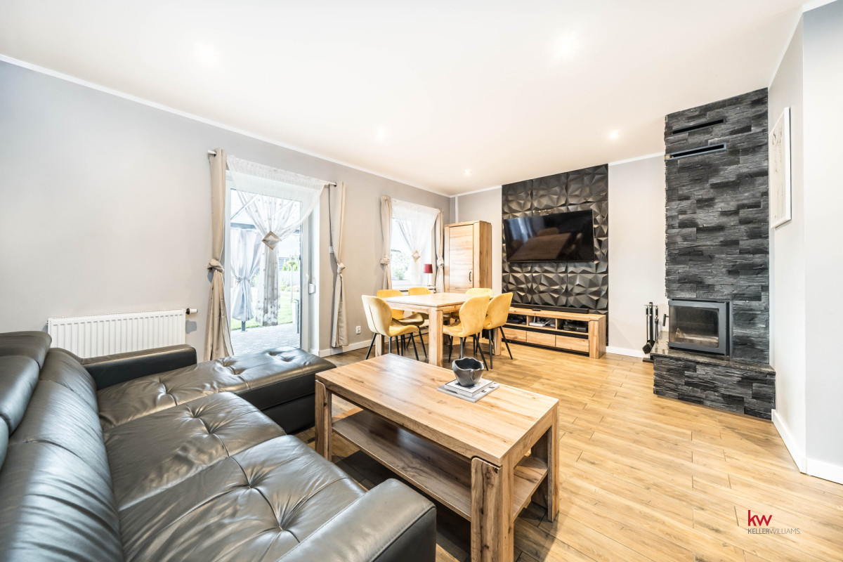 108531635 Dom w zabudowie dwulokalowe – 77,76m , z pięknym t