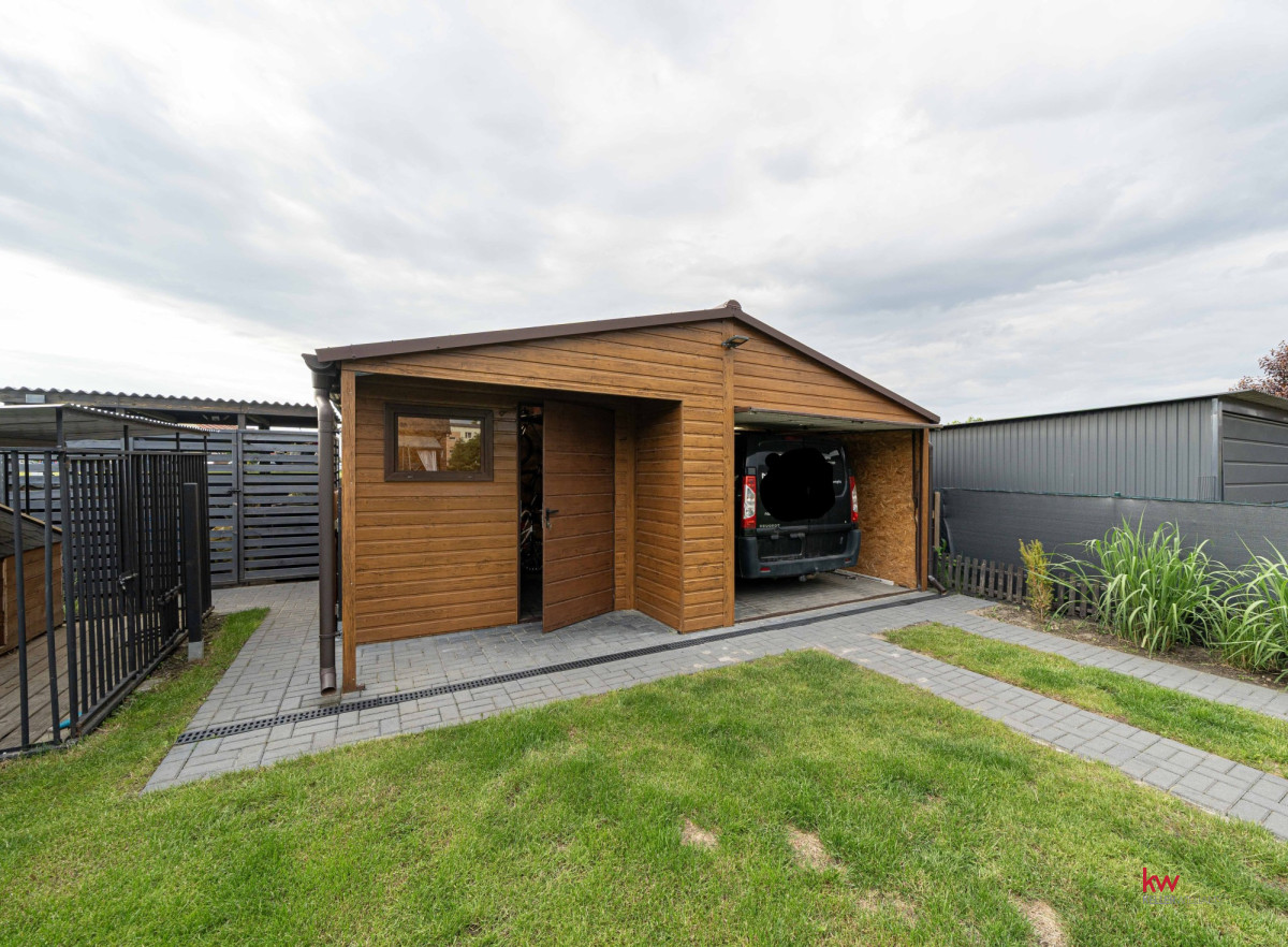108531650 Dom w zabudowie dwulokalowe – 77,76m , z pięknym t