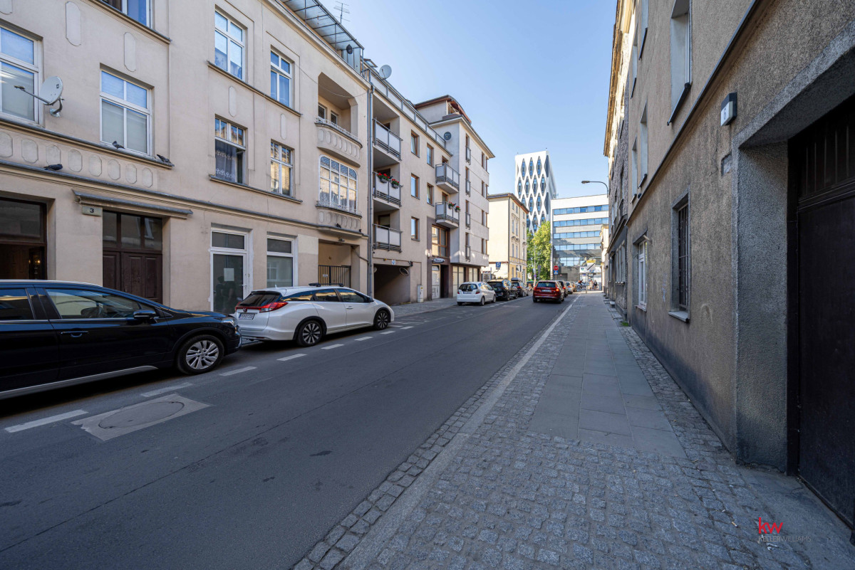 Przestronne dwa pokoje Jeżyce z dużym balkonem