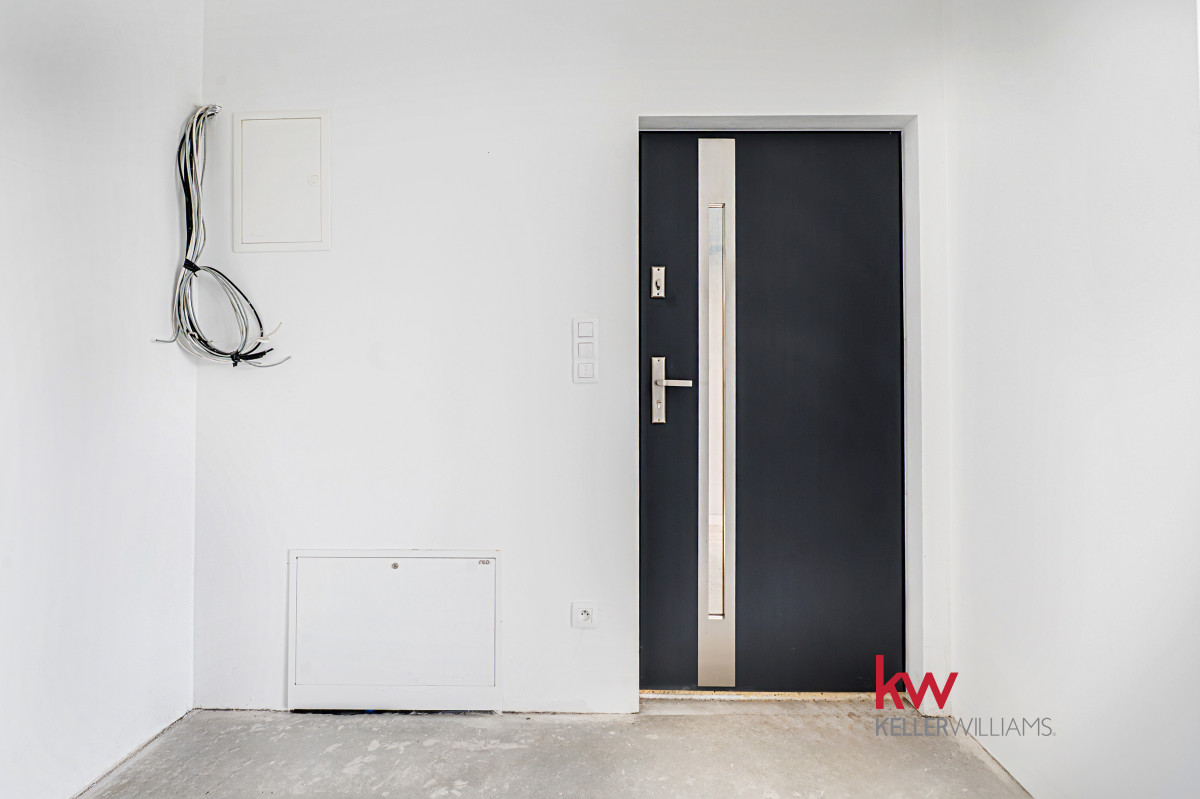 90863864 Mieszkanie 3-pokojowe z balkonem i garażem