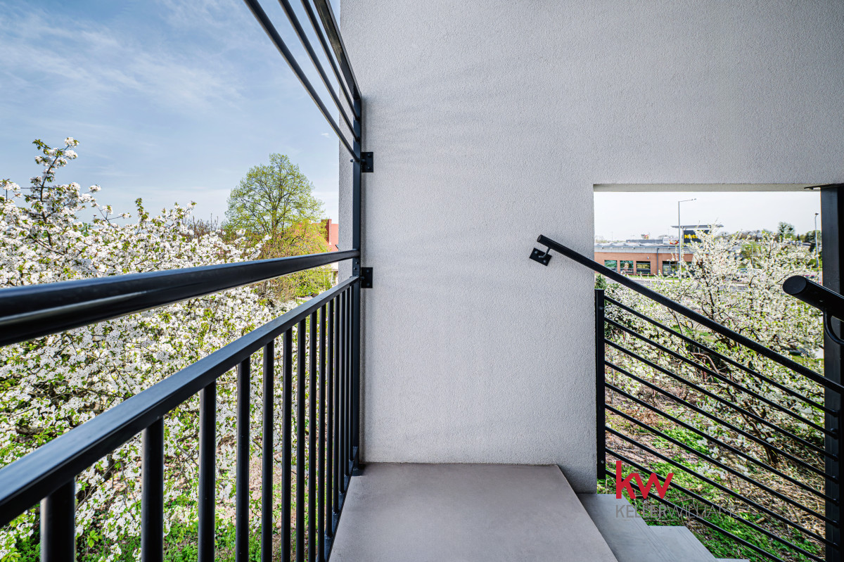 90863870 Mieszkanie 3-pokojowe z balkonem i garażem