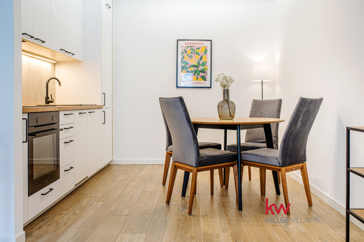 96829166 50 m² po remoncie 2025 ; garaż w cenie