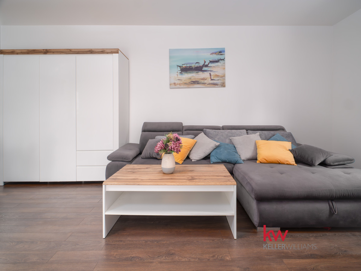 104065421 Apartament w Pobierowie mieszkalno-pensjonatowy
