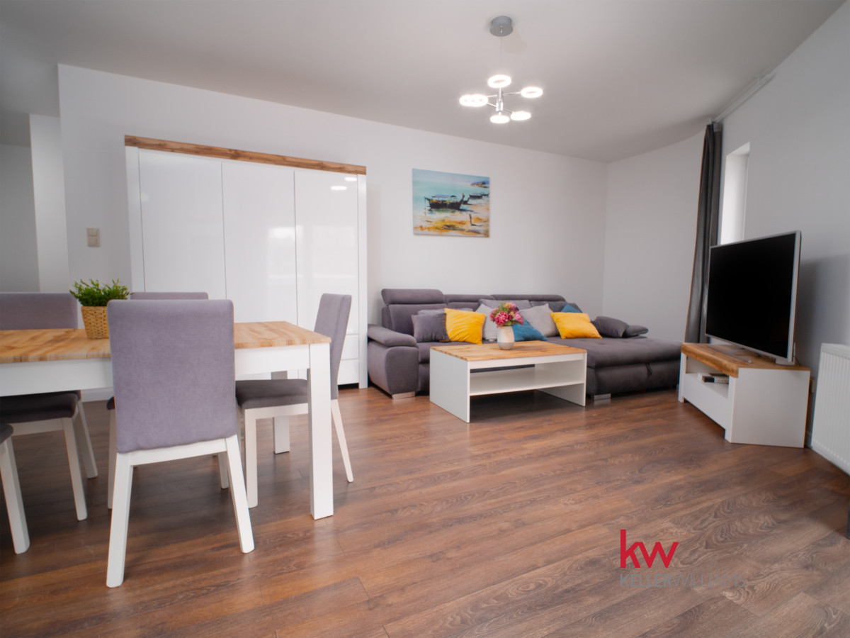104065424 Apartament w Pobierowie mieszkalno-pensjonatowy