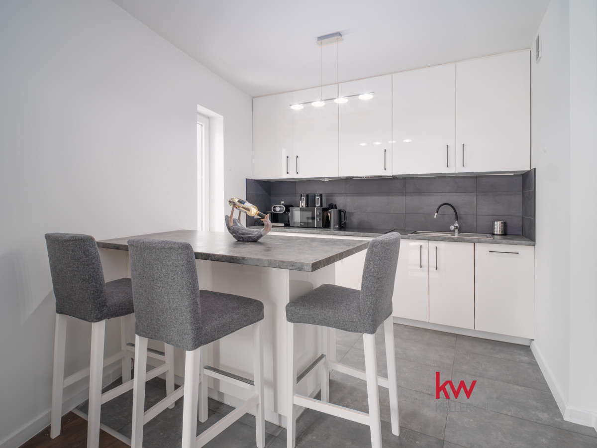 104327768 Apartament w Pobierowie mieszkalno-pensjonatowy