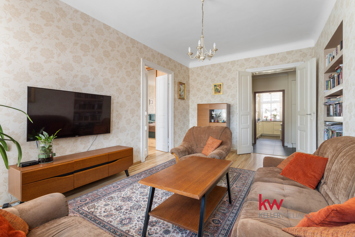 107064737 100 m² | Kamienica z 1910 r. Balkon, Klimatyzacja