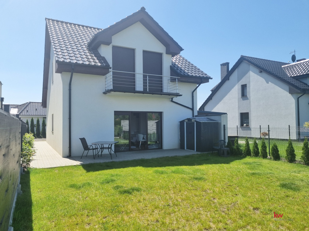 Dom 130 m2, wysoki standard, z ogrodem, garażem