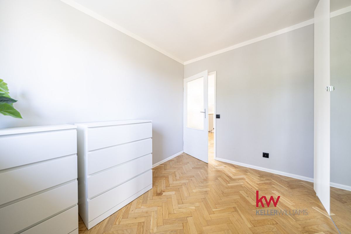 111035969 Mieszkanie 4 pokojowego z balkonem i piwnicą