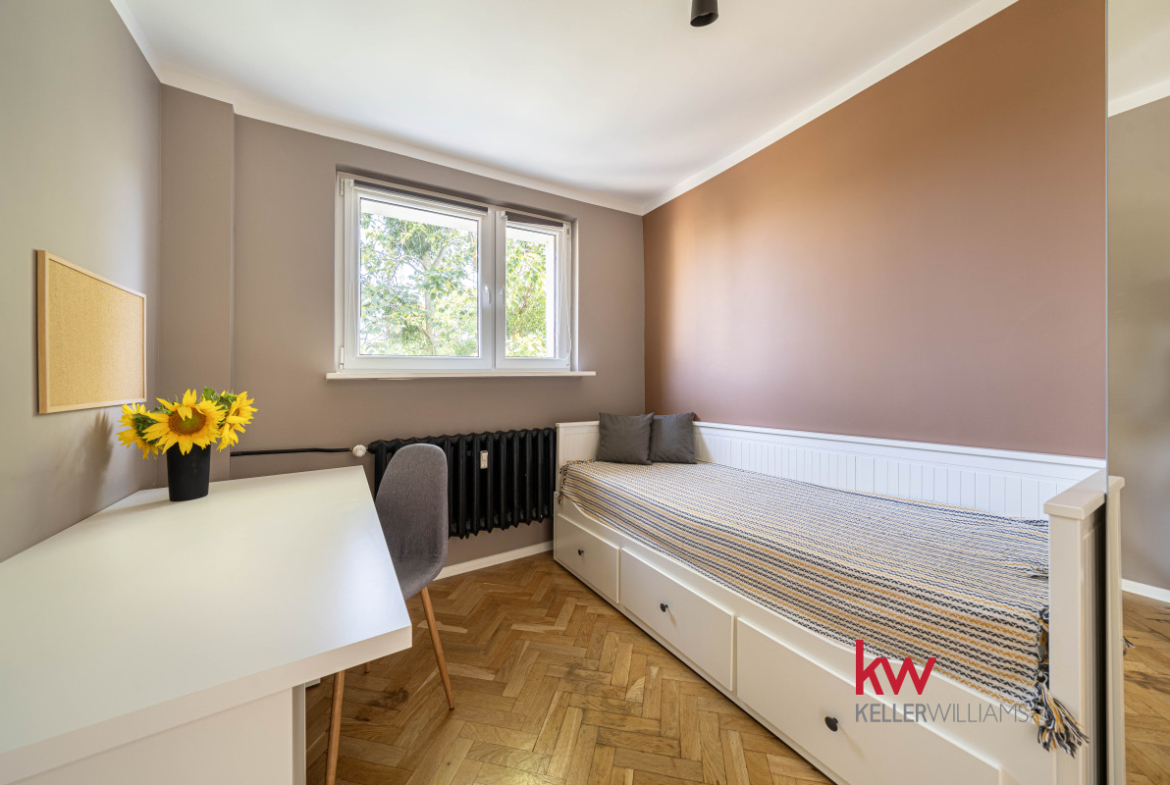 Mieszkanie 4 pokojowego z balkonem i piwnicą
