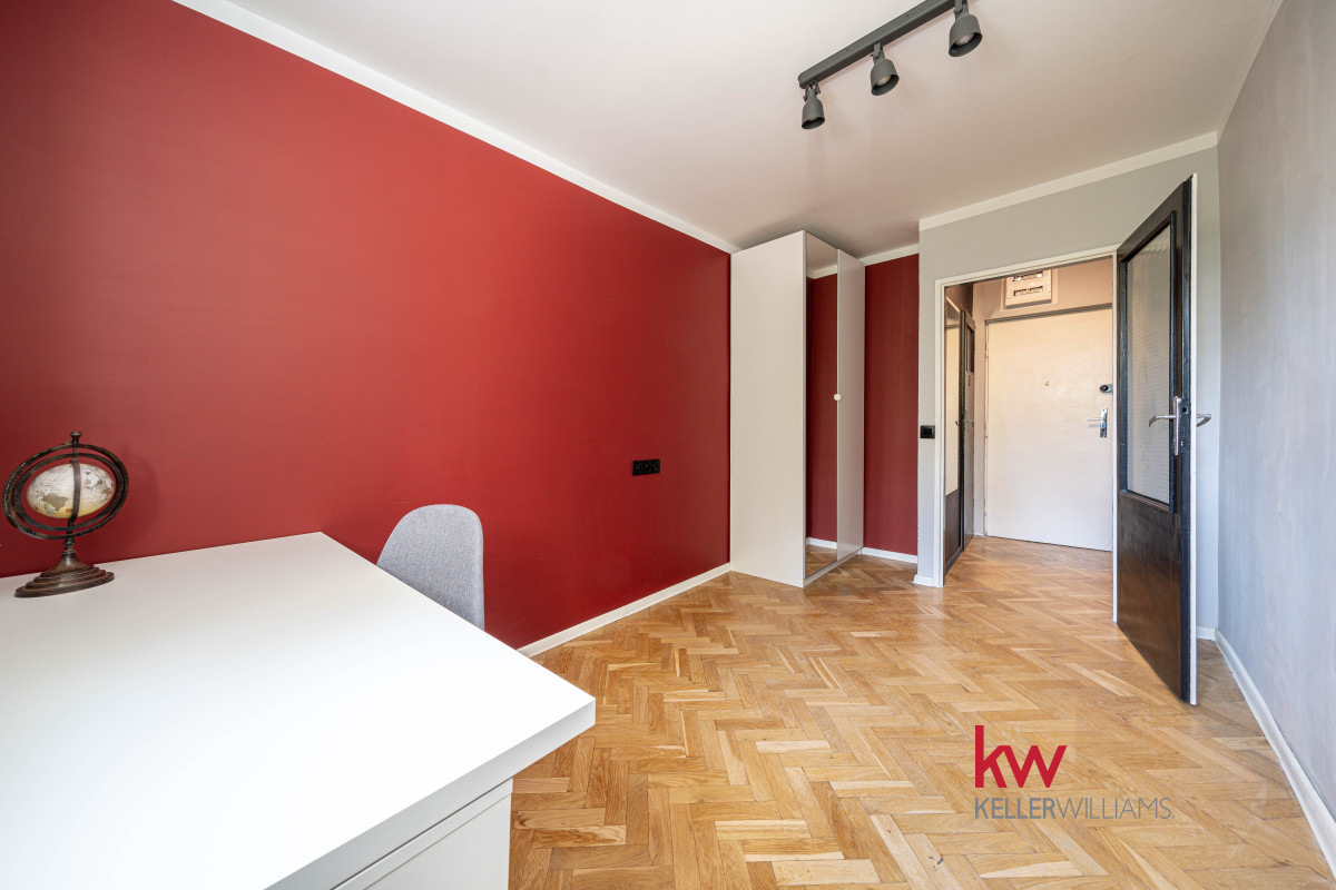 111042650 Mieszkanie 4 pokojowego z balkonem i piwnicą
