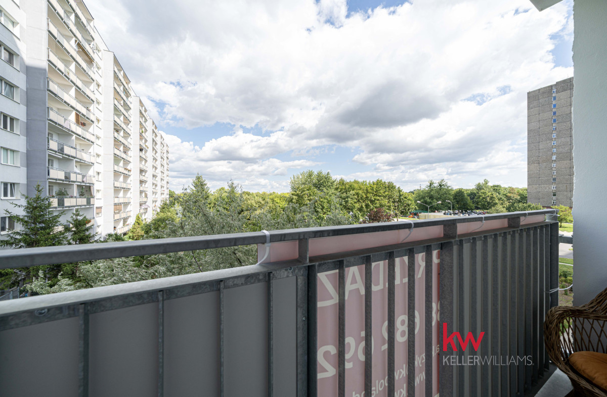Dwa niezależne pokoje 48,80 m2 Orła Białego