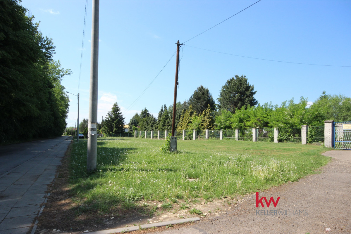 20306071 Budynek /Zalew Przeczycki z dodatkową działką