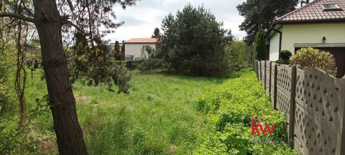 72984161 Działka zabudowana 2806m2