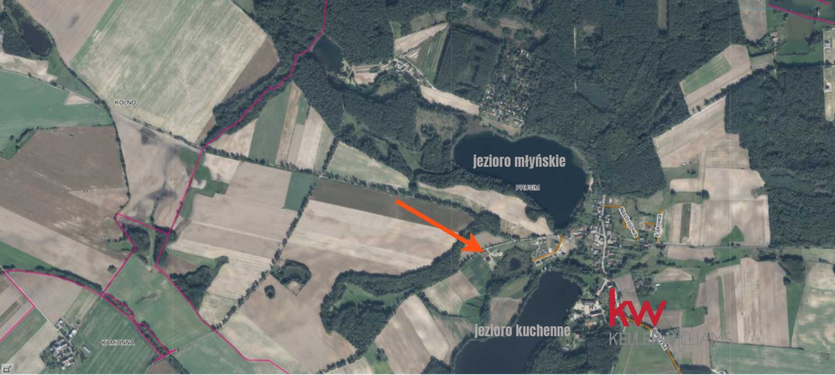 97989221 Obszar stu jezior – działka mieszkaniowa