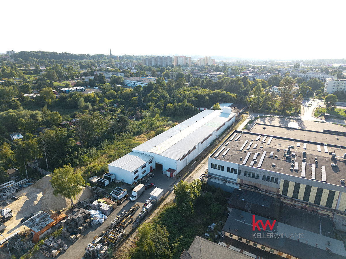 Hala Produkcyjna z zapleczem na sprzedaż