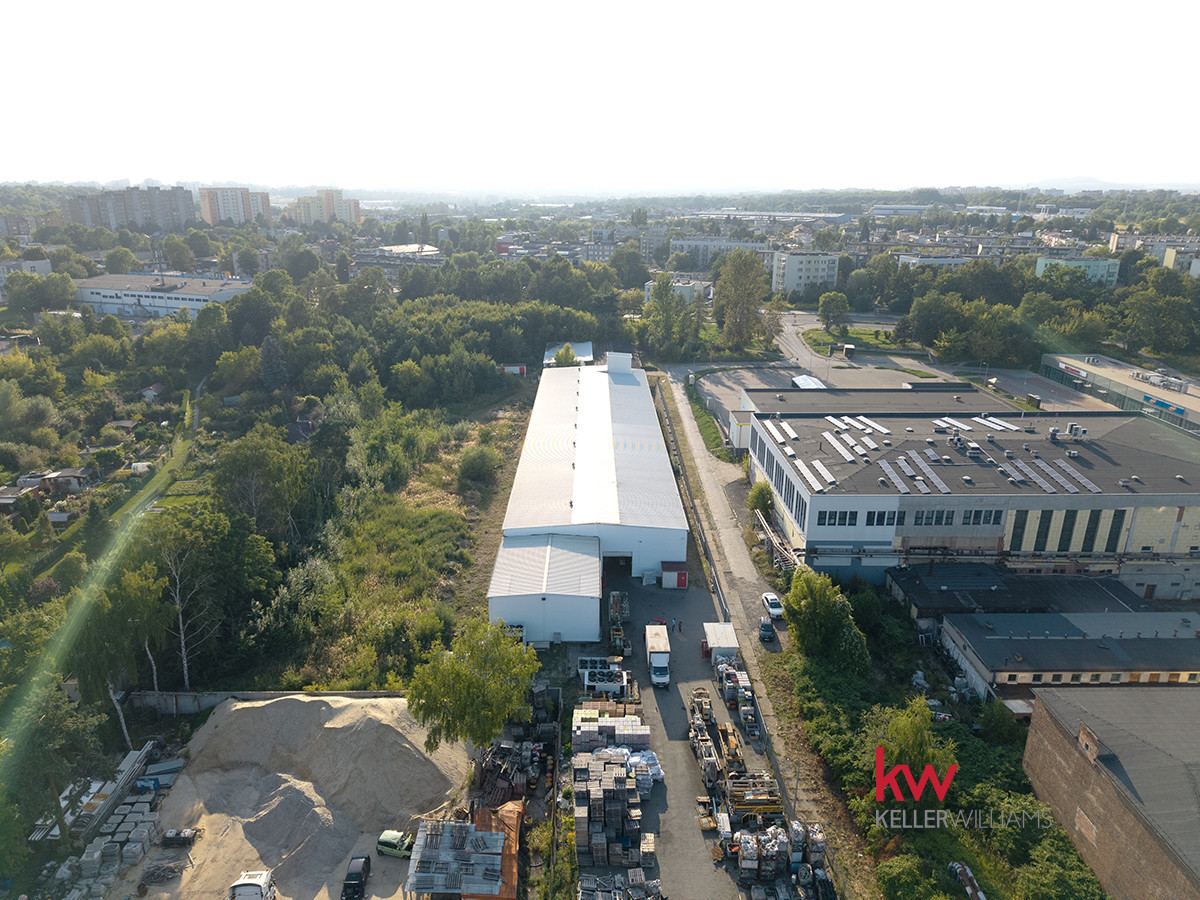 Hala Produkcyjna z zapleczem na sprzedaż