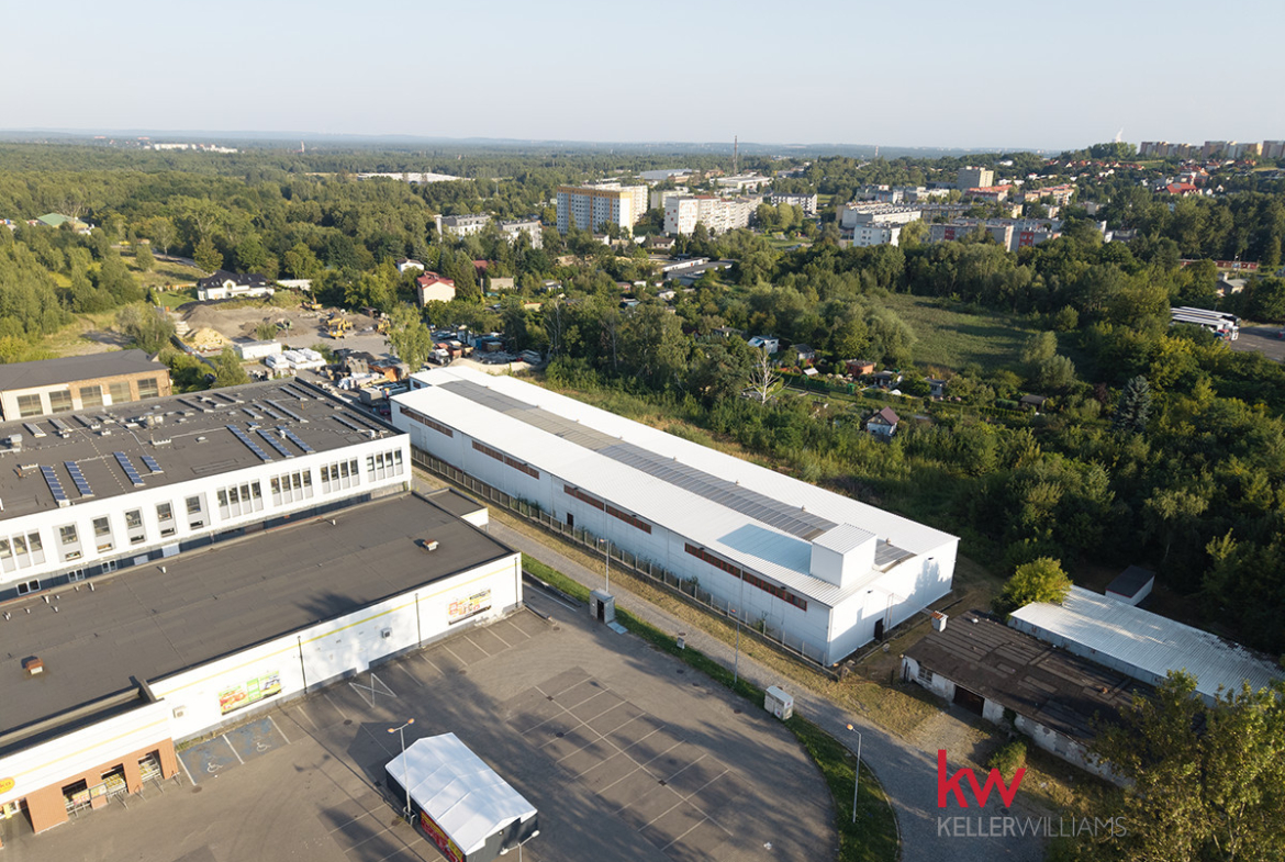 Hala Produkcyjna z zapleczem na sprzedaż