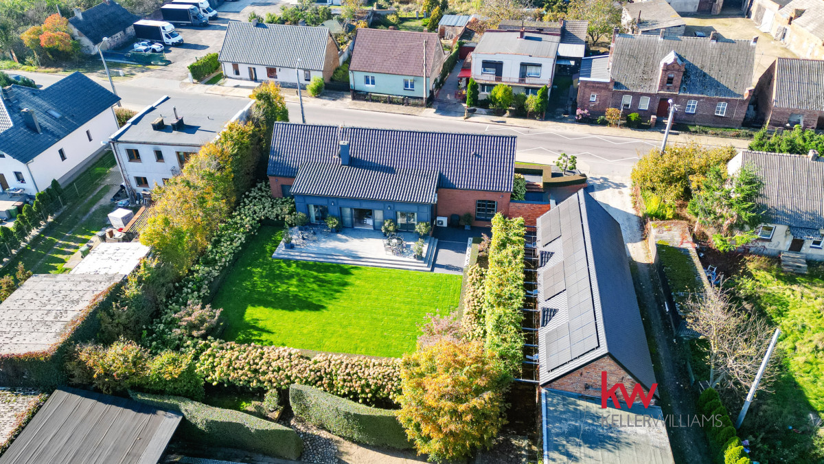 101905160 Ponadczasowa rezydencja | 7 400 m²