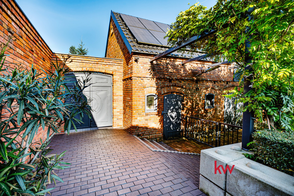 101905166 Ponadczasowa rezydencja | 7 400 m²