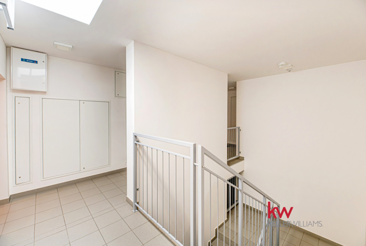 słoneczne mieszkanie m-3 DOPIEWIEC,  duży balkon