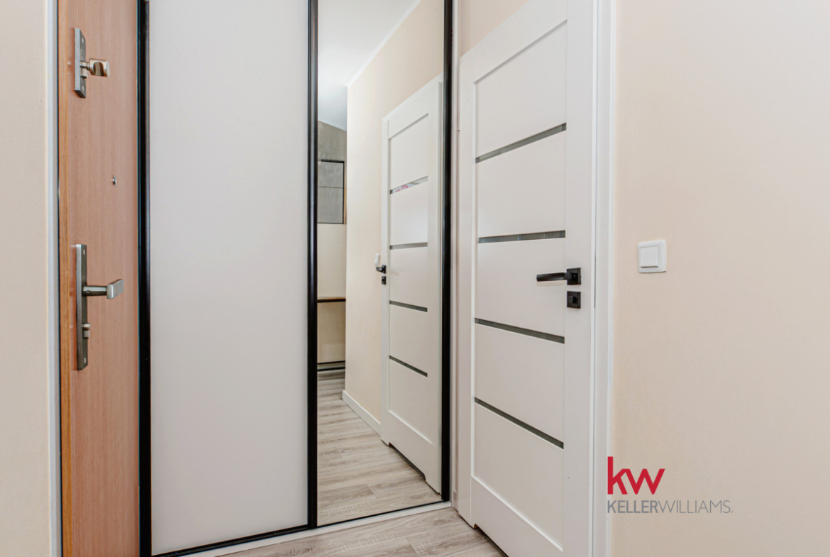 słoneczne mieszkanie m-3 DOPIEWIEC,  duży balkon