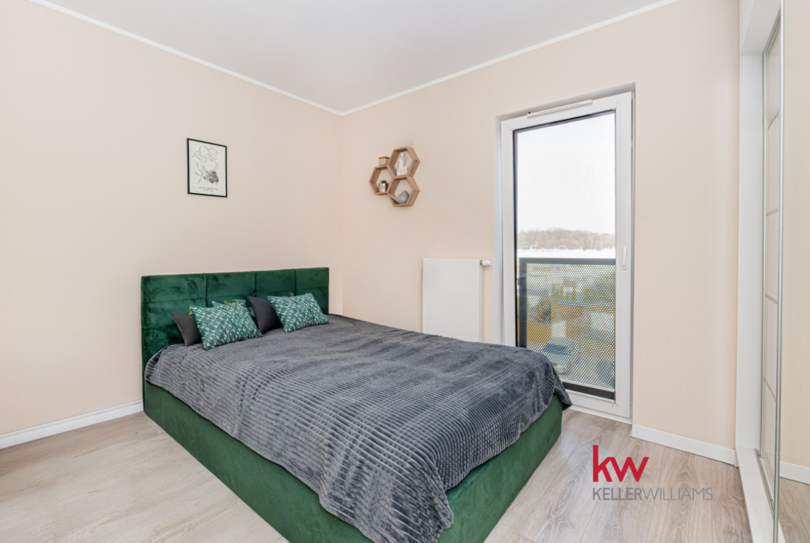 słoneczne mieszkanie m-3 DOPIEWIEC,  duży balkon