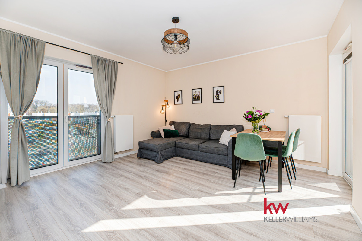 104805905 słoneczne mieszkanie m-3 DOPIEWIEC, duży balkon