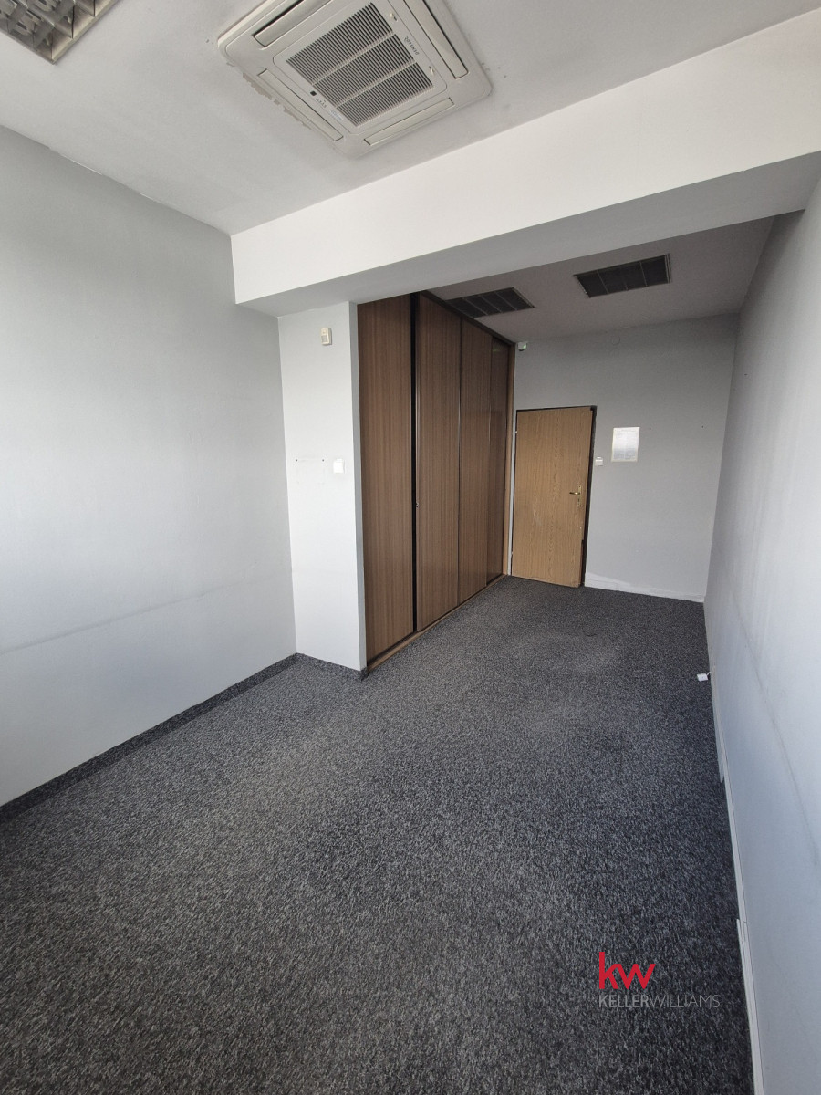 Klimatyzowane biura od 13 m² do 33 m²