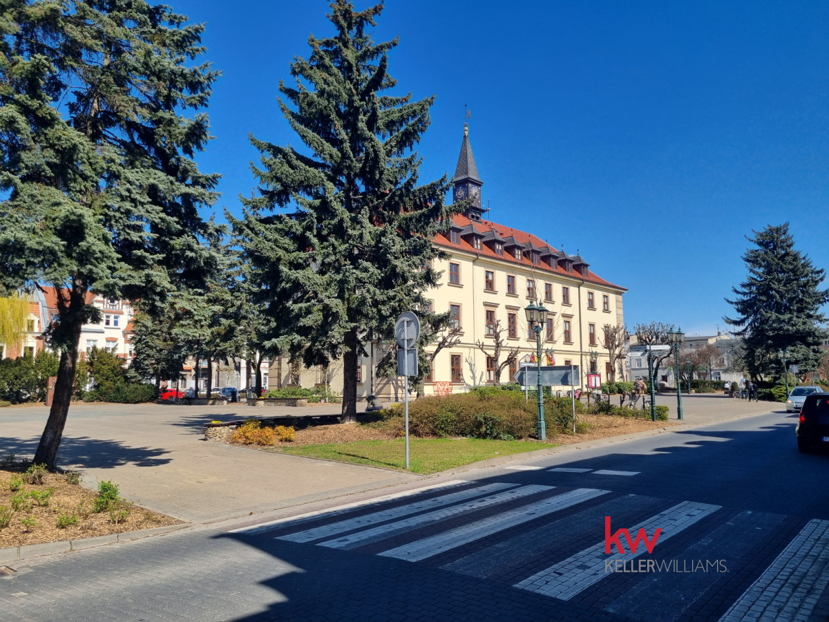 106523102 Lokale użytkowe Rynek Swarzędz na usługi biuro itp