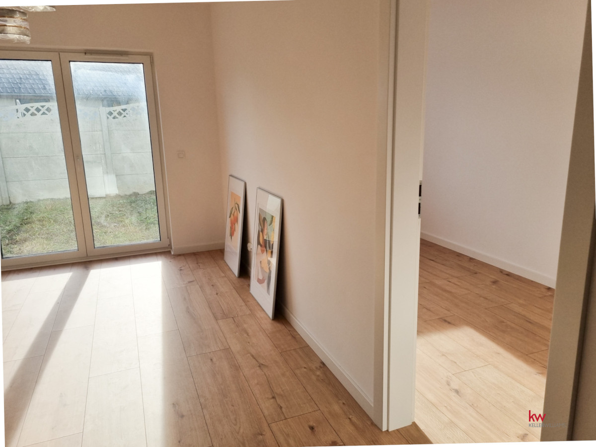 107428301 Mieszkanie 4-pokoje 62 m2 I piętro