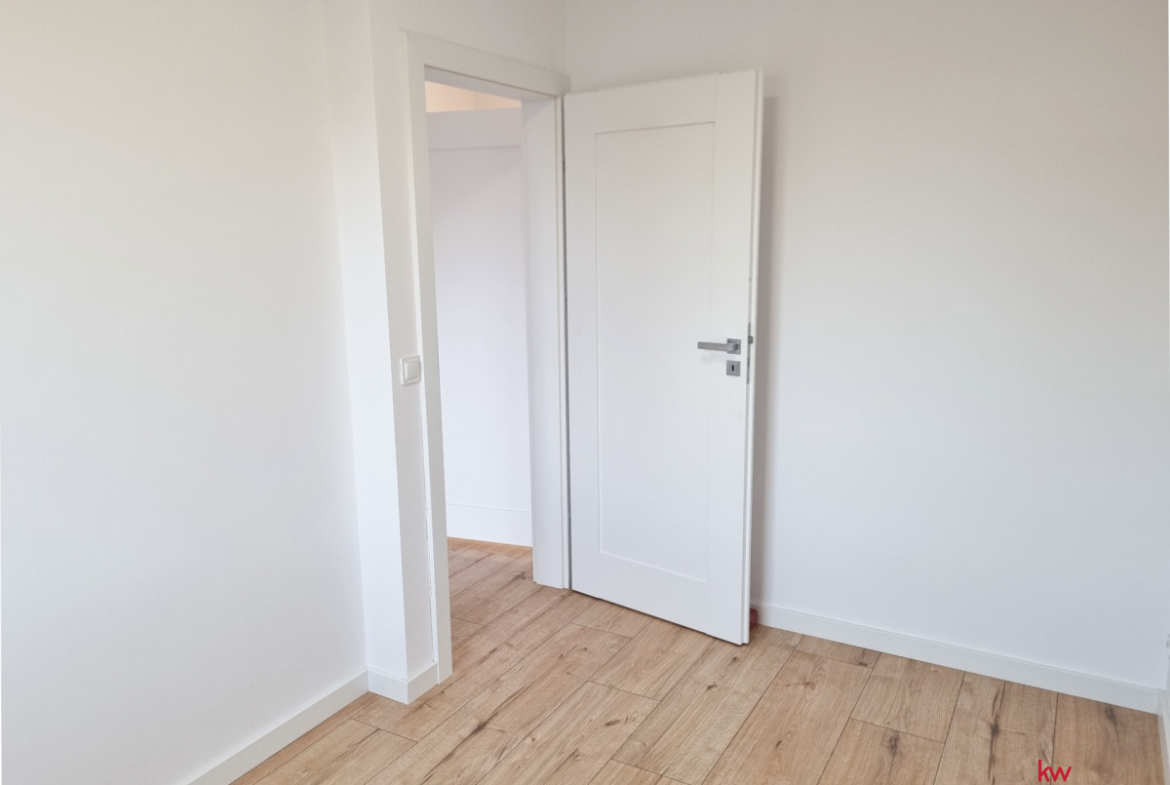 Mieszkanie 4-pokoje 62 m2 I piętro