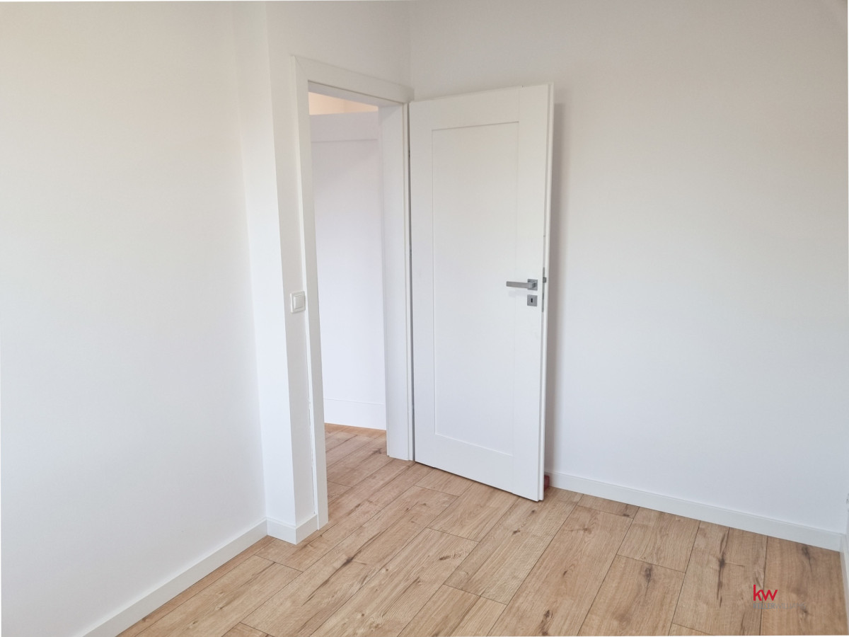107428307 Mieszkanie 4-pokoje 62 m2 I piętro
