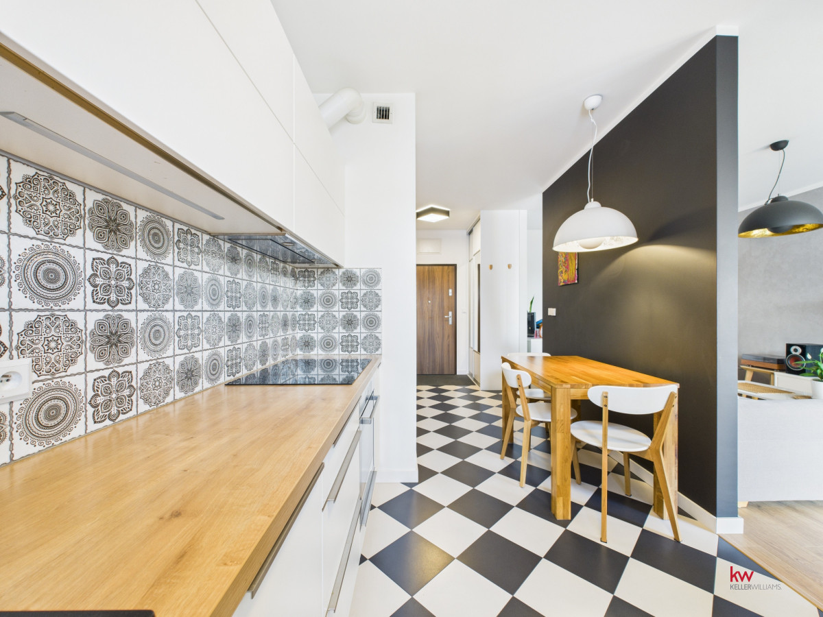 Komfortowy apartament na Zodiaku – 2 pokoje