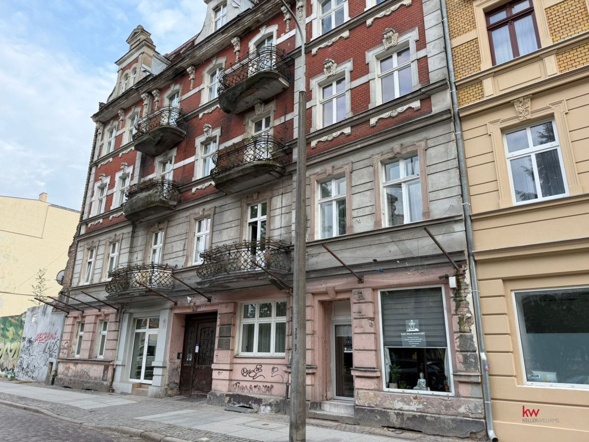 HISTORYCZNE STARE MIASTO |  NOWOCZESNE STUDIO