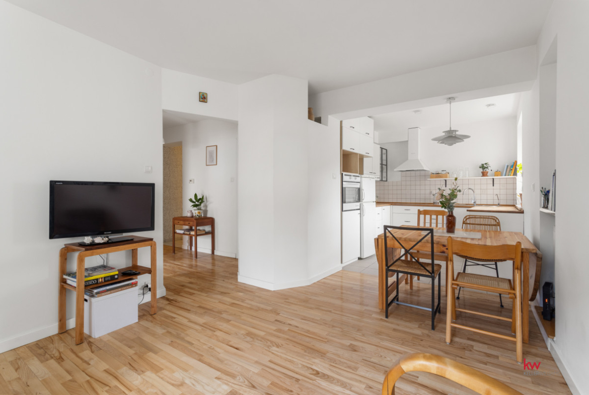 ATANER 2000-80,5 m²-Garaż + komórka-Os. Batorego