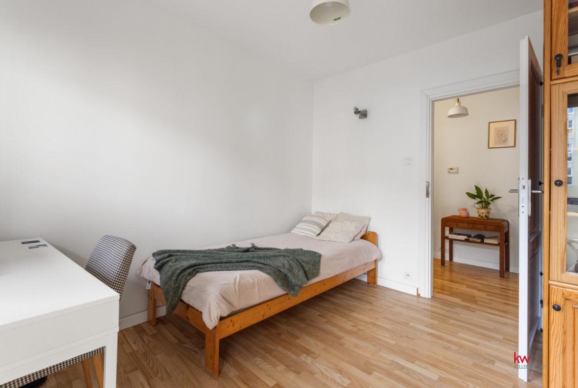 ATANER 2000-80,5 m²-Garaż + komórka-Os. Batorego