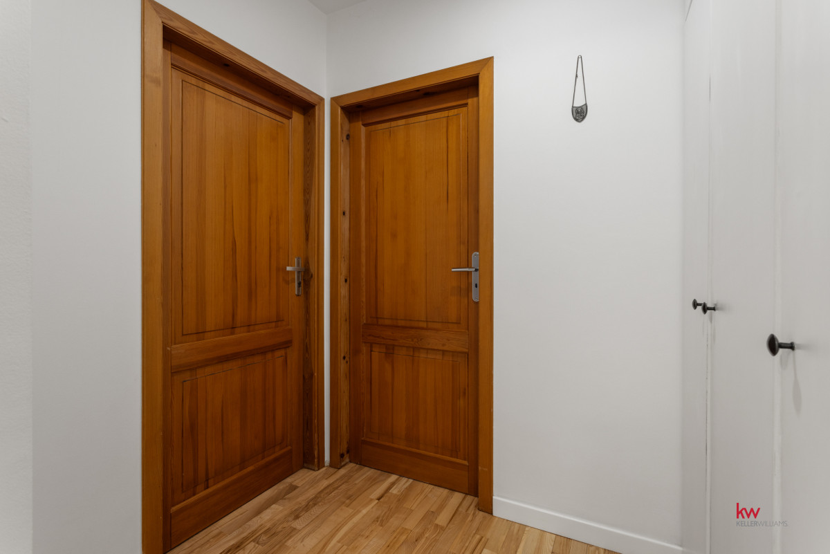 ATANER 2000-80,5 m²-Garaż + komórka-Os. Batorego