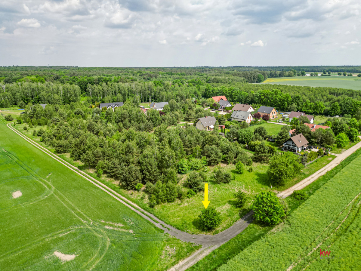 108306782 Działka budowlana Długa Goślina – 1098 m²