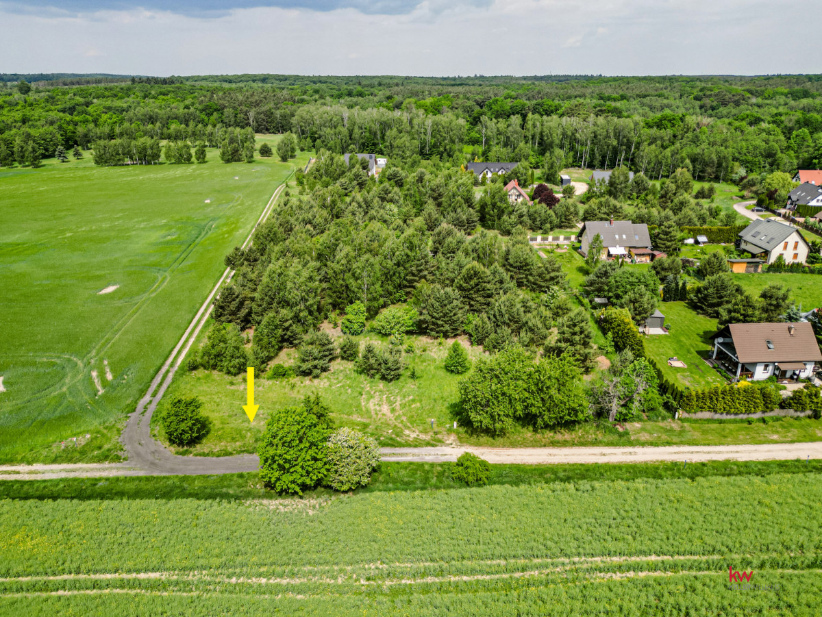 108306812 Działka budowlana Długa Goślina – 1098 m²