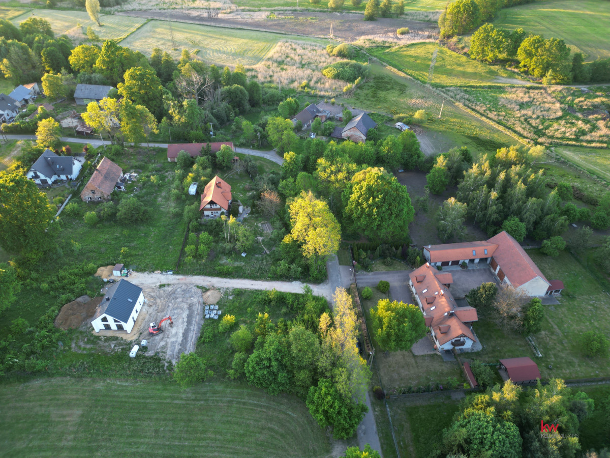 Urokliwa działka budowlana w Karchowicach