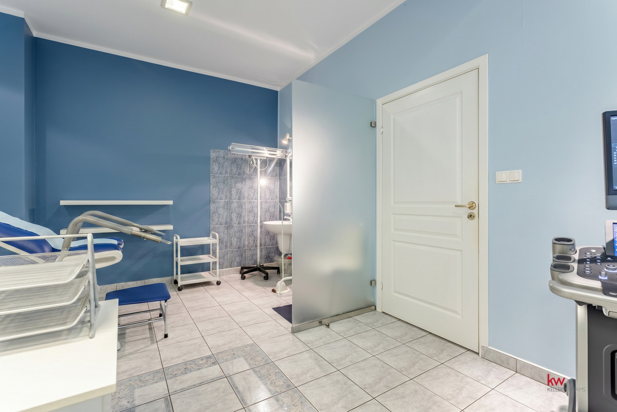 108975416 Gotowy lokal medyczny | 70,05 m² | 3 gabinety